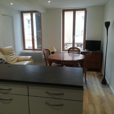 3 Pieces Pont De Loire Plein Centre Face Musee Apartment Nevers Ngoại thất bức ảnh
